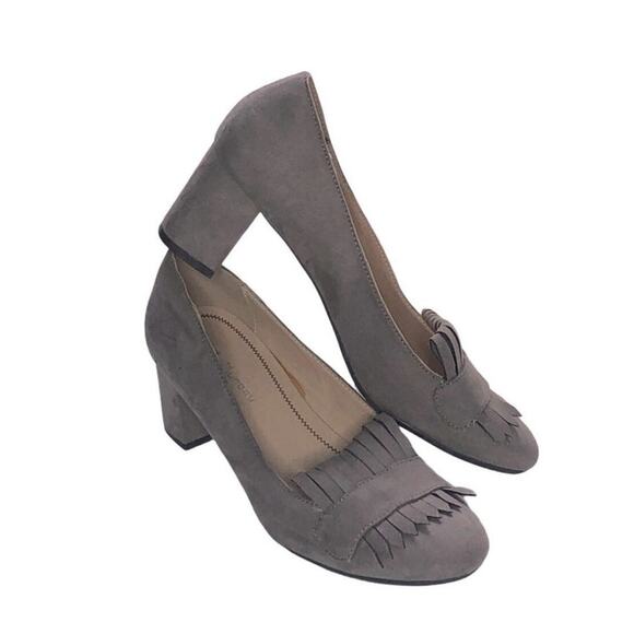 Chinese Laundry Anete Taupe Fringe Block Heel Pumps Size 6.5 Suede Boho Chic - Picture 4 of 16
